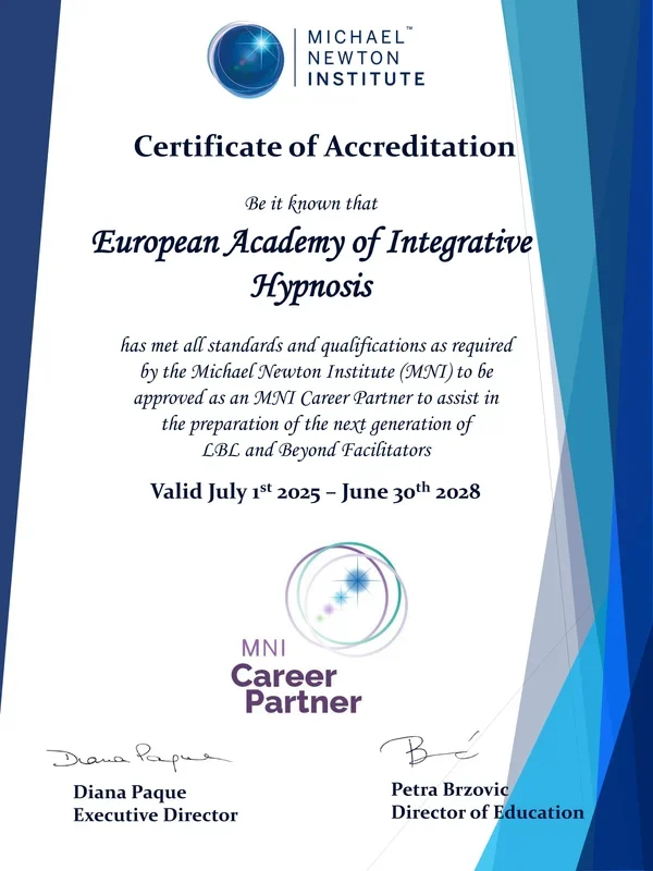 Officielt akkrediteret certifikat fra The Michael Newton Institute, der beviser uddannelsens høje faglige standard